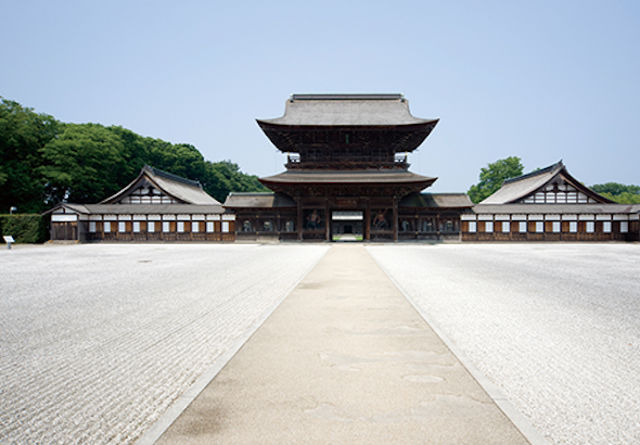 瑞龍寺